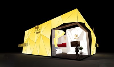 108平米展臺設(shè)計制作：二面開口/現(xiàn)代/木質(zhì)結(jié)構(gòu)/黃色，為綜合展展商而作（免費使用）